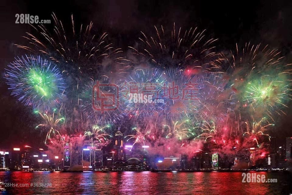 The Harbourside Sell 5+ Bedrooms , 3 Bathrooms 2,110 ft²