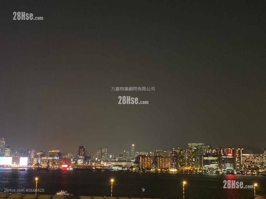 维港颂 售盘 4 房 , 3 浴室 1,064 平方尺