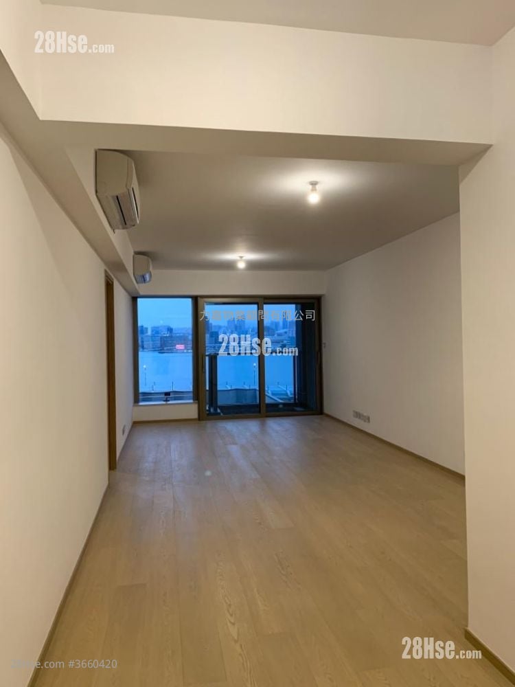 维港颂 售盘 4 房 , 3 浴室 1,064 平方尺