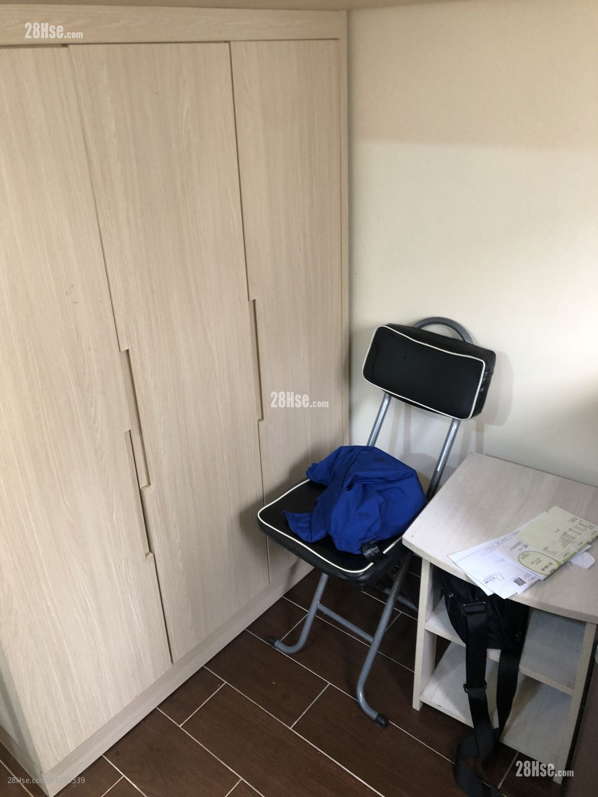 唐楼 租盘 1 房 , 1 浴室 120 平方尺