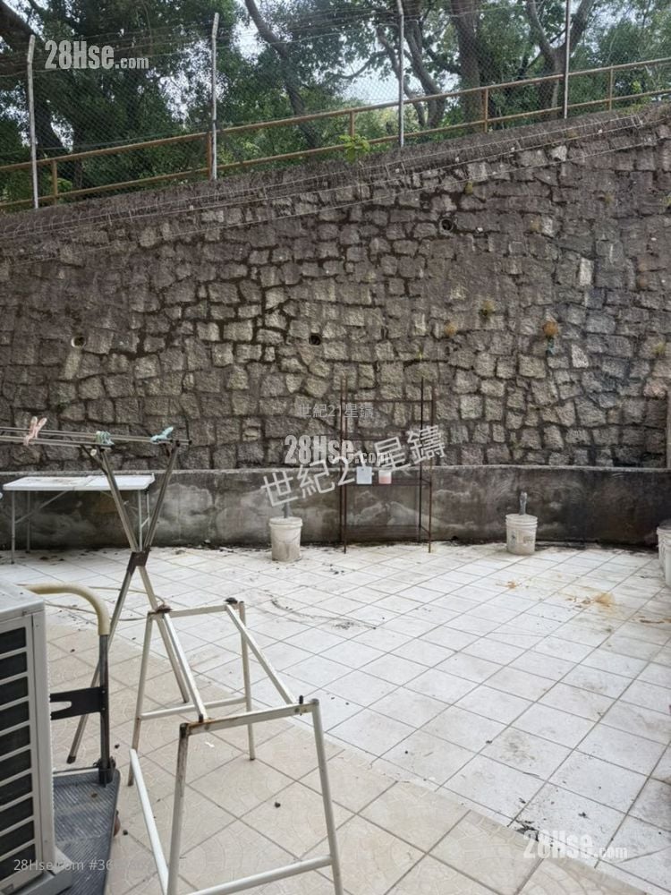 Chi Fu Fa Yuen Rental 3 Bedrooms , 1 Bathroom 588 ft²