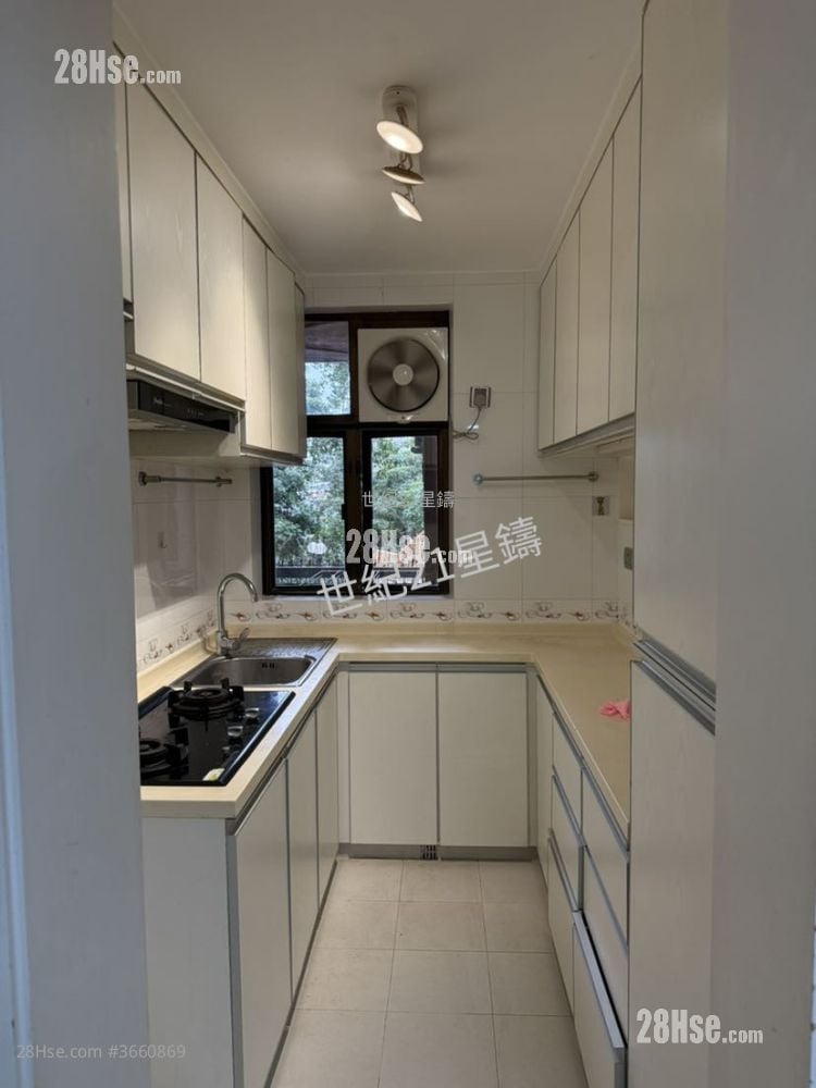 Chi Fu Fa Yuen Rental 3 Bedrooms , 1 Bathroom 588 ft²