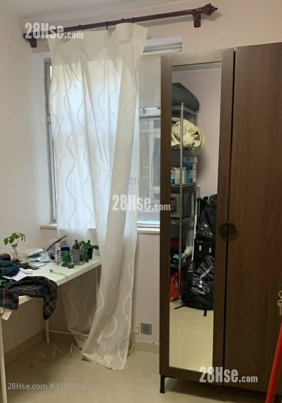 光超台 售盘 2 房 , 1 浴室 430 平方尺