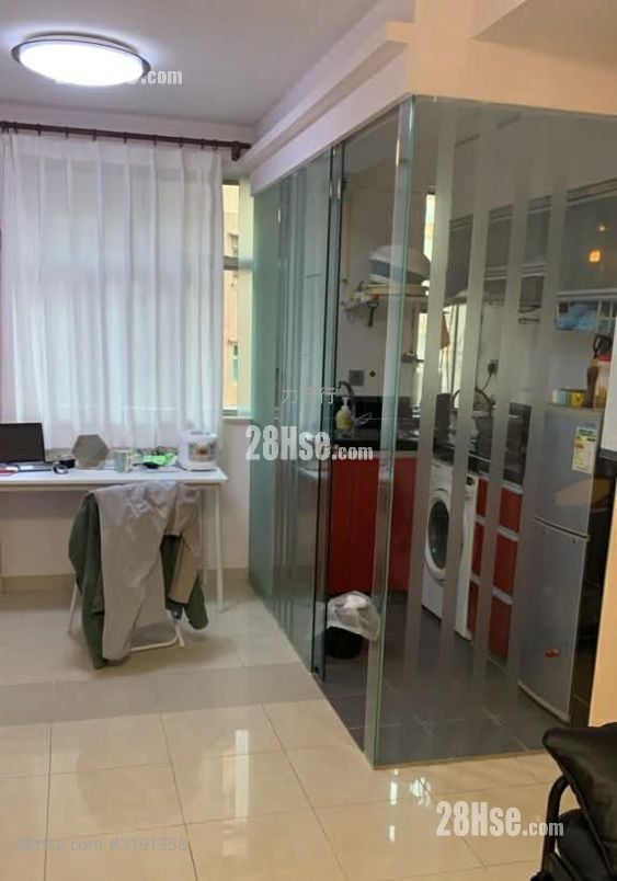 光超台 售盘 2 房 , 1 浴室 430 平方尺