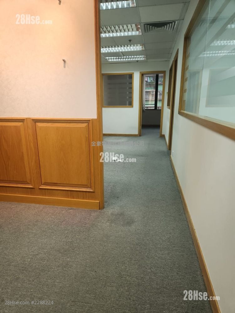 Cnt Tower Rental 3 Bedrooms