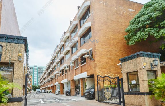 新德園 售盤 4 房 , 4 浴室 1,869 平方呎