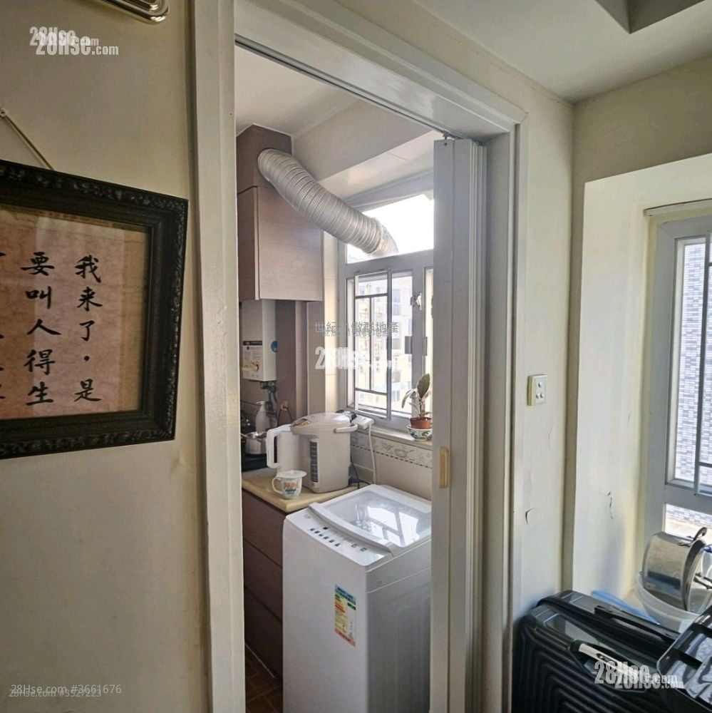 Kimley Court Sell 1 Bedroom , 1 Bathroom 321 ft²