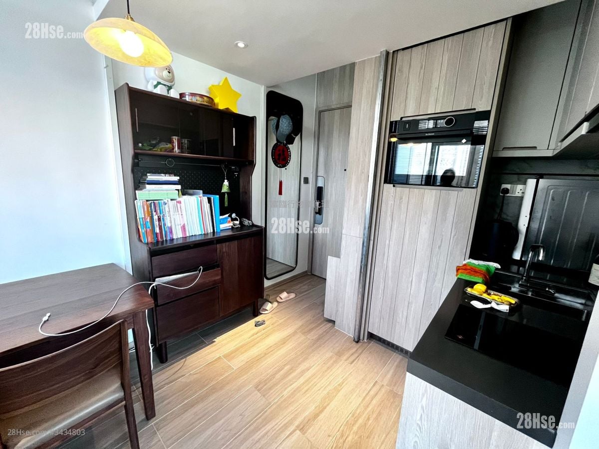 Aruna Rental Studio , 1 Bathroom 273 ft²