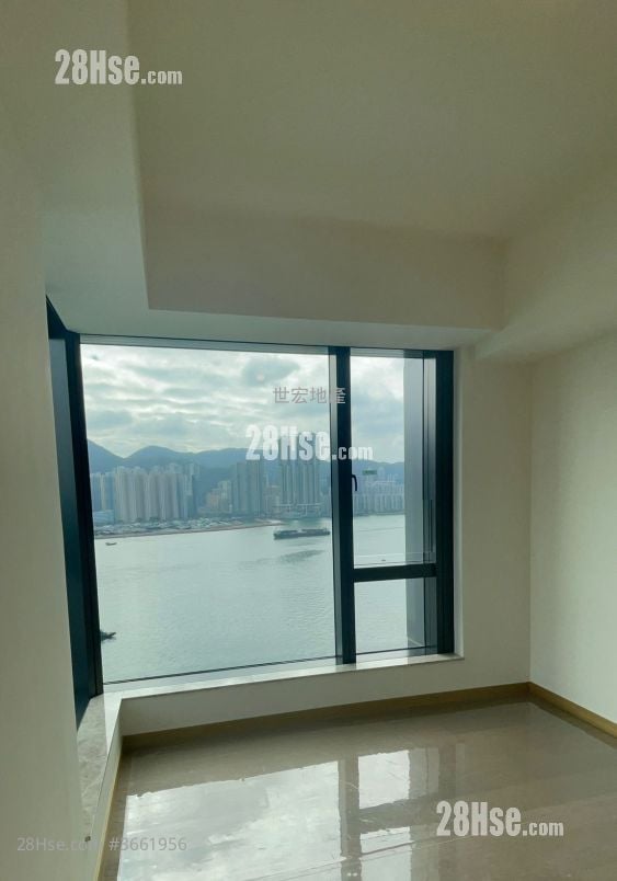 蔚蓝东岸 售盘 4 房 , 3 浴室 1,252 平方尺