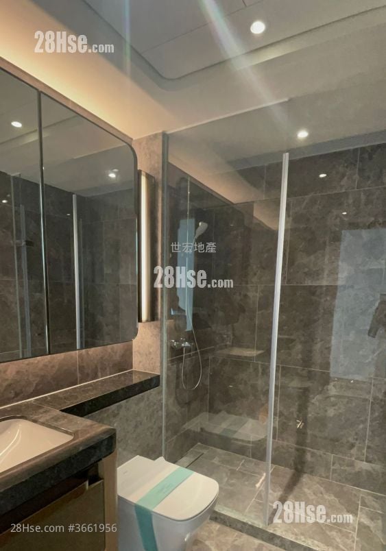 蔚蓝东岸 售盘 4 房 , 3 浴室 1,252 平方尺