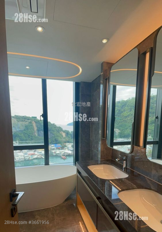 蔚蓝东岸 售盘 4 房 , 3 浴室 1,252 平方尺