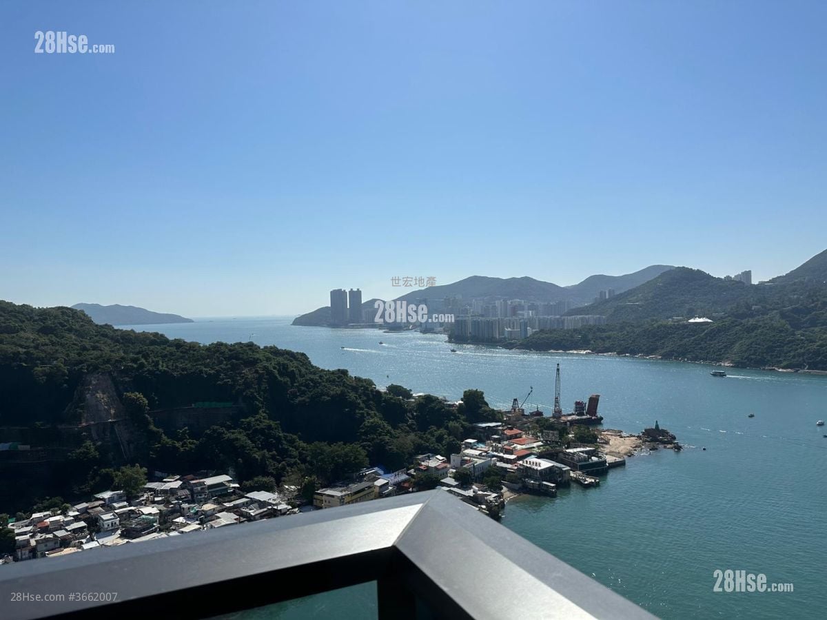 蔚蓝东岸 售盘 3 房 , 3 浴室 832 平方尺