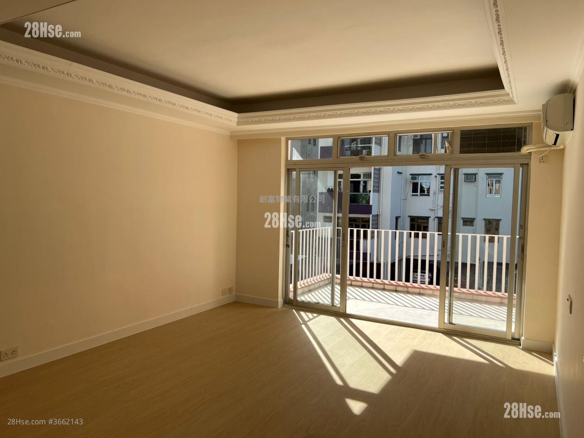 松苑 售盘 1,122 平方尺