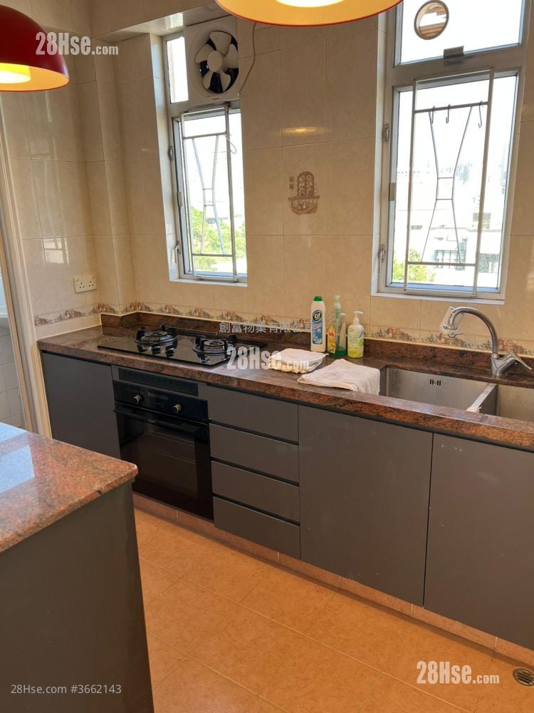 松苑 售盘 1,122 平方尺