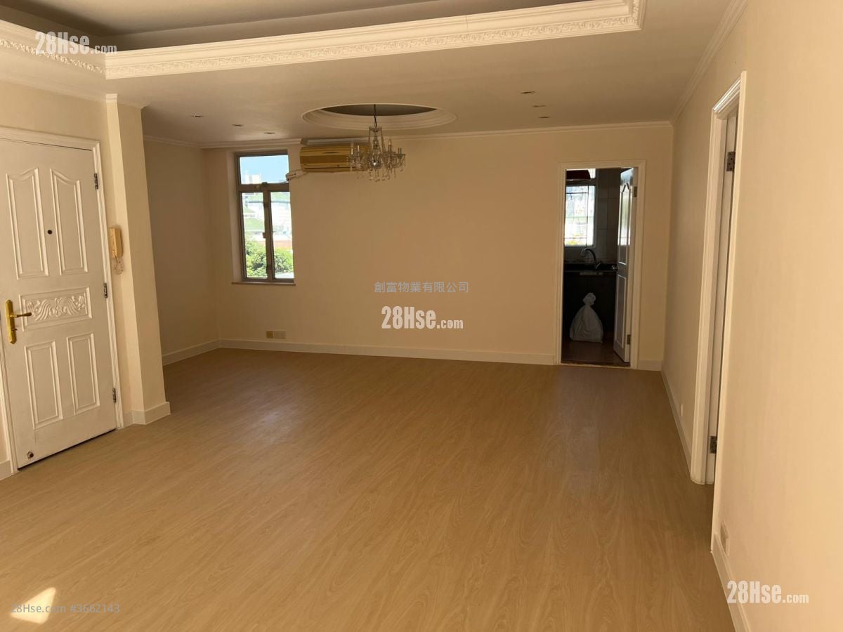 松苑 售盘 1,122 平方尺