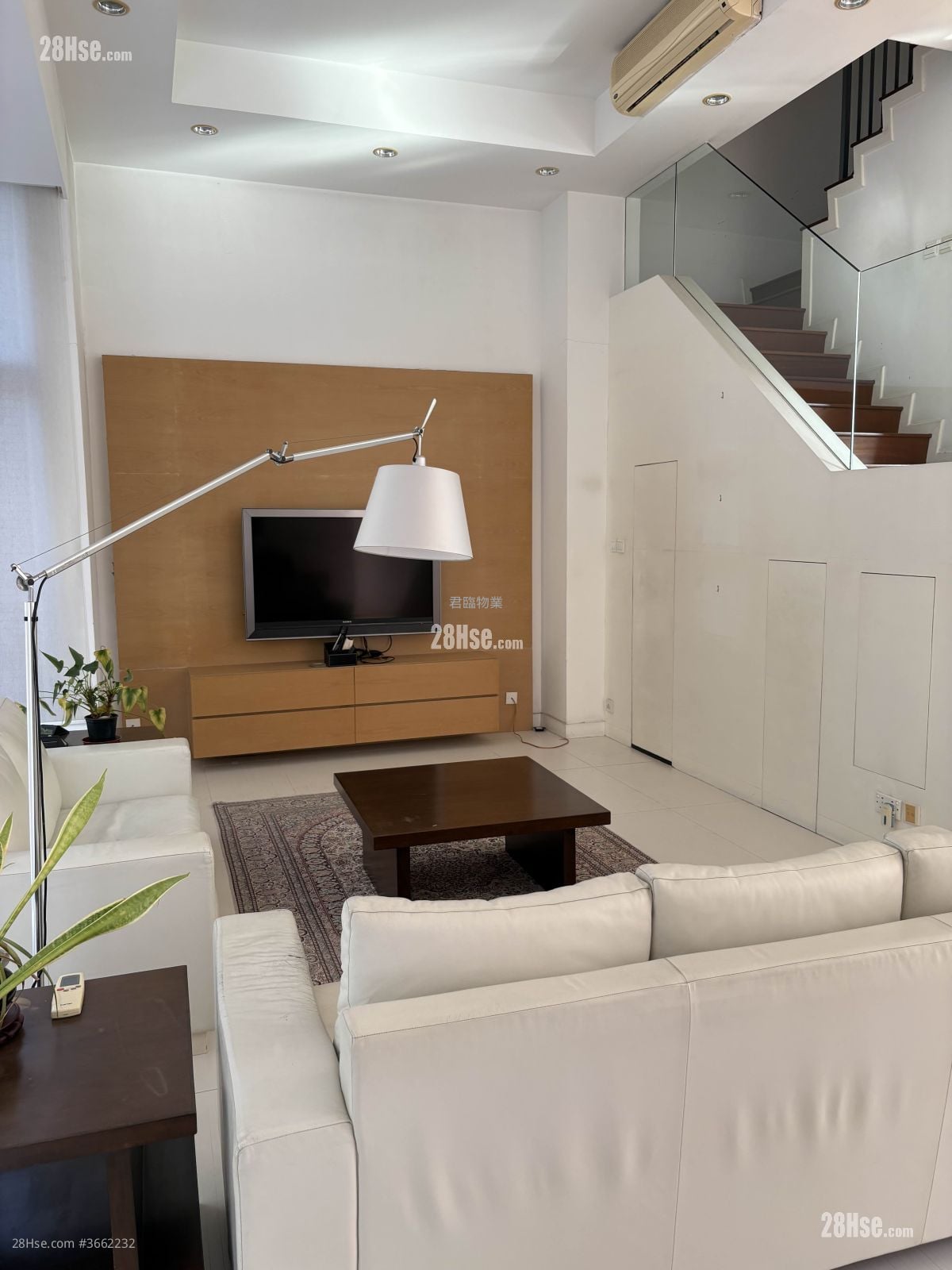 Rolling Hills Rental 3 Bedrooms , 2 Bathrooms 1,550 ft²