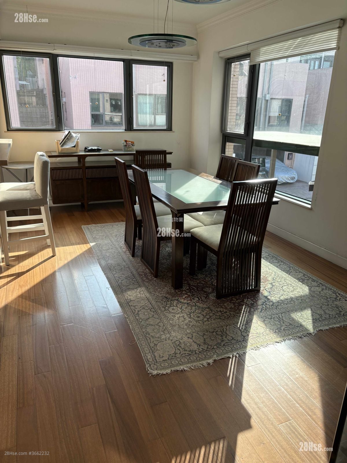 Rolling Hills Rental 3 Bedrooms , 2 Bathrooms 1,550 ft²