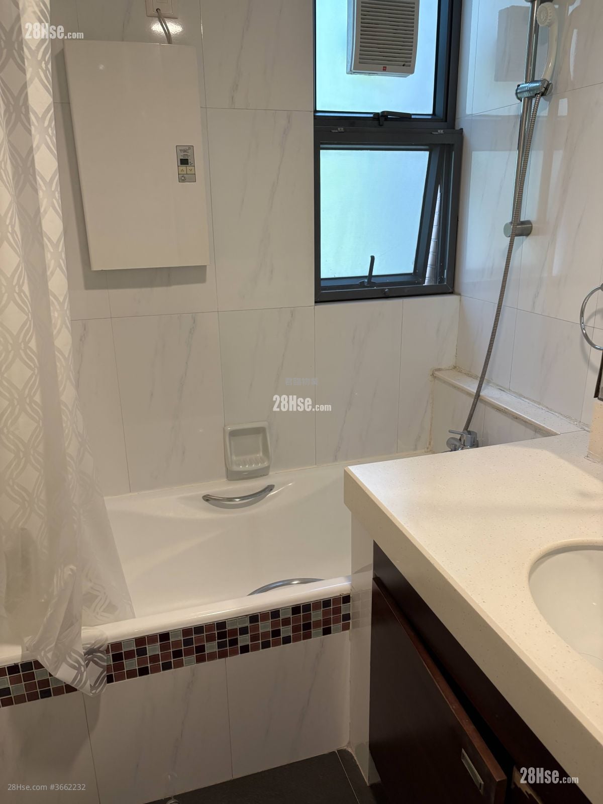 Rolling Hills Rental 3 Bedrooms , 2 Bathrooms 1,550 ft²