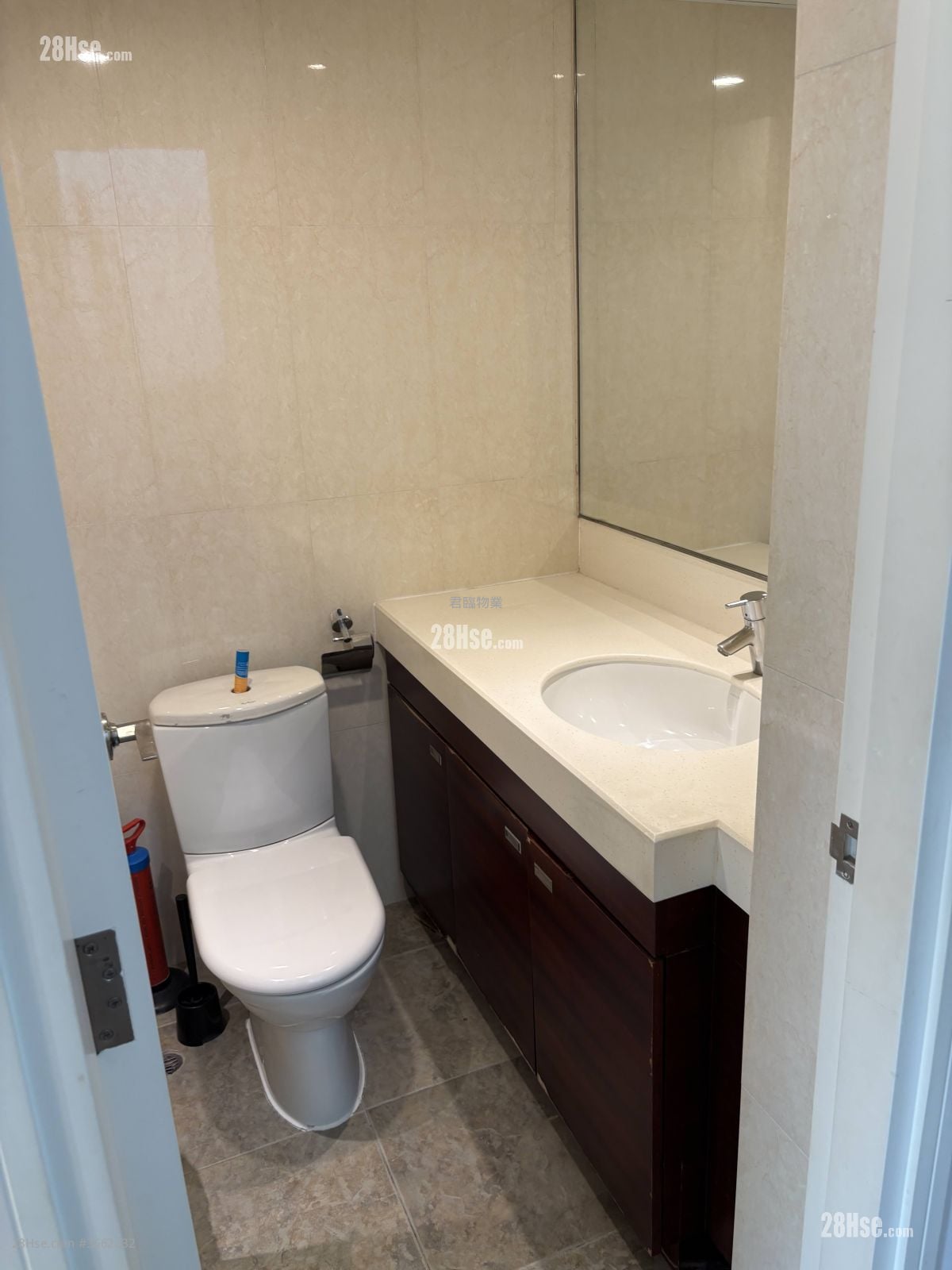 Rolling Hills Rental 3 Bedrooms , 2 Bathrooms 1,550 ft²