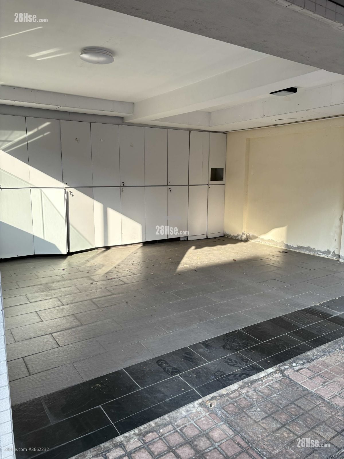 Rolling Hills Rental 3 Bedrooms , 2 Bathrooms 1,550 ft²