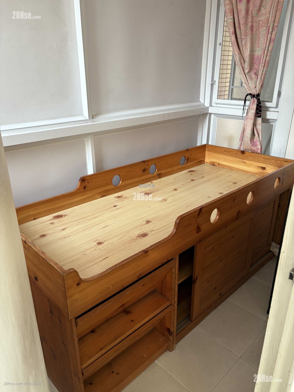 Rolling Hills Rental 3 Bedrooms , 2 Bathrooms 1,550 ft²