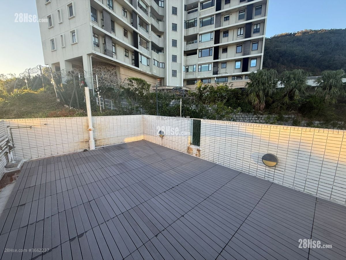 Sunshine Villa 售盘 3 房 , 3 浴室 1,700 平方尺