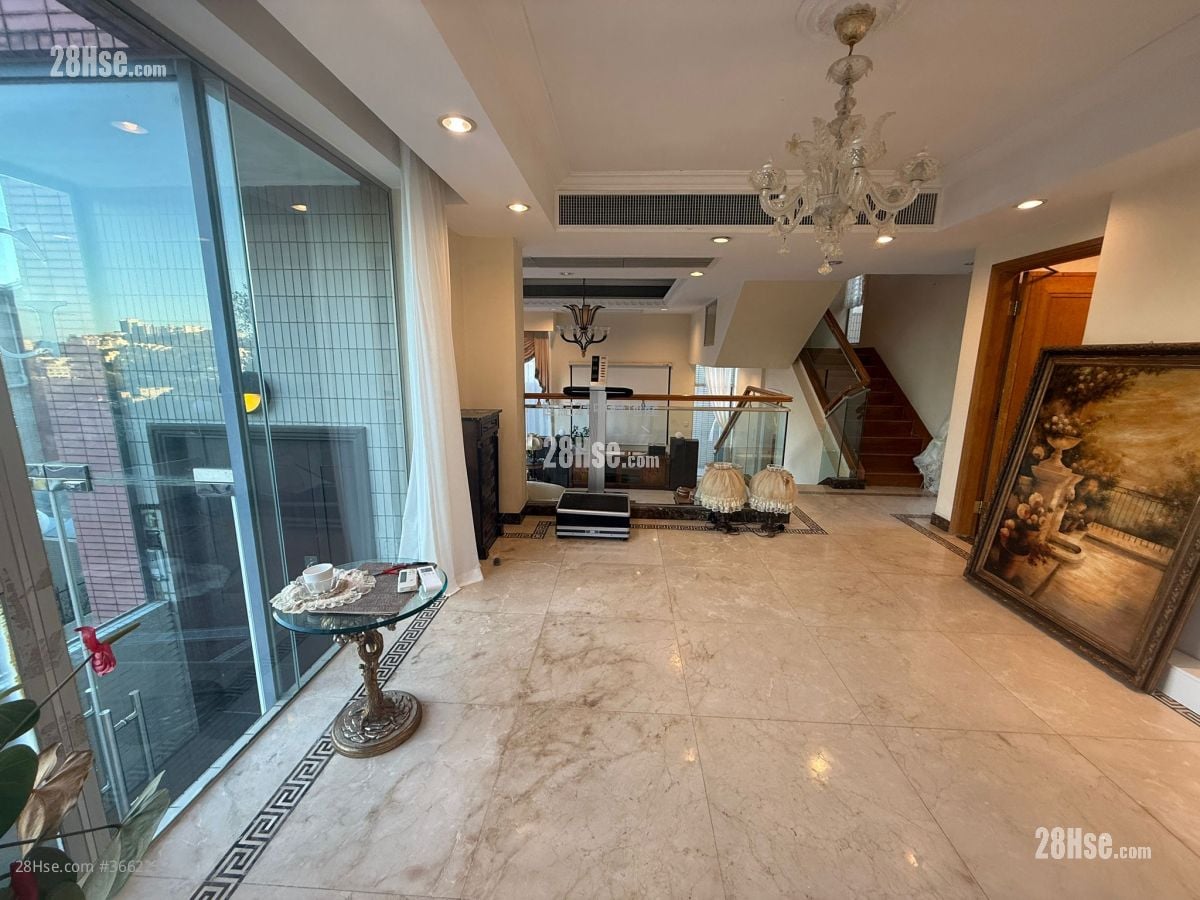 Sunshine Villa 售盘 3 房 , 3 浴室 1,700 平方尺