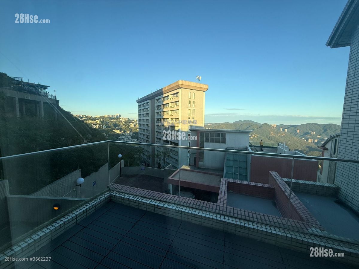 Sunshine Villa 售盘 3 房 , 3 浴室 1,700 平方尺