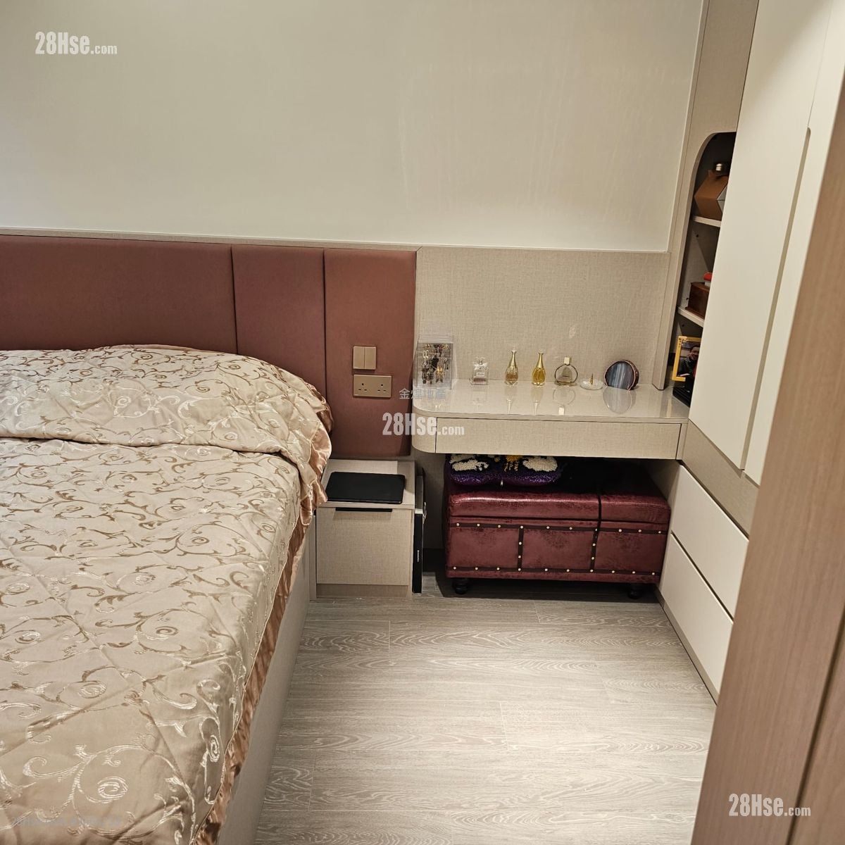 Happy View Court Rental 2 Bedrooms , 1 Bathroom 591 ft²