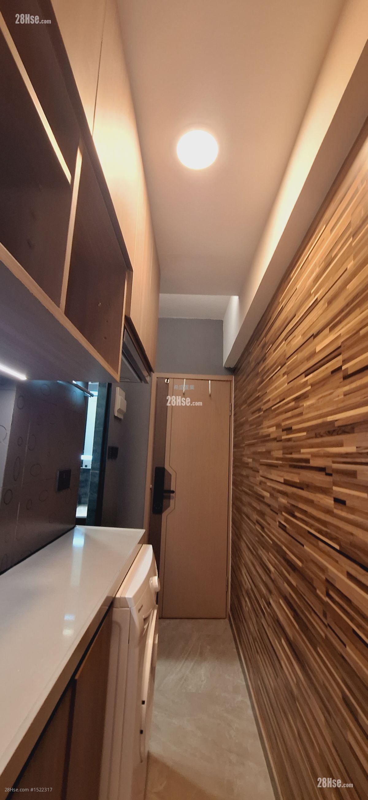 唐樓 租盤 開放式間隔 , 1 浴室 100 平方呎