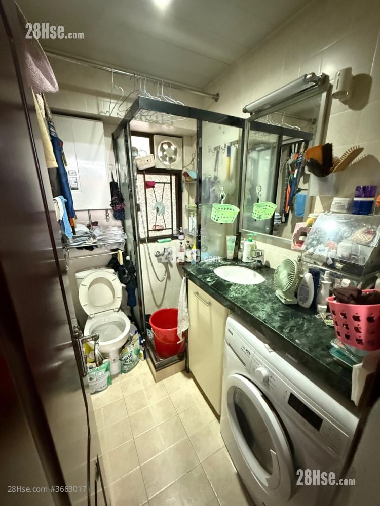 Wyler Garden Sell 2 Bedrooms , 1 Bathroom 409 ft²