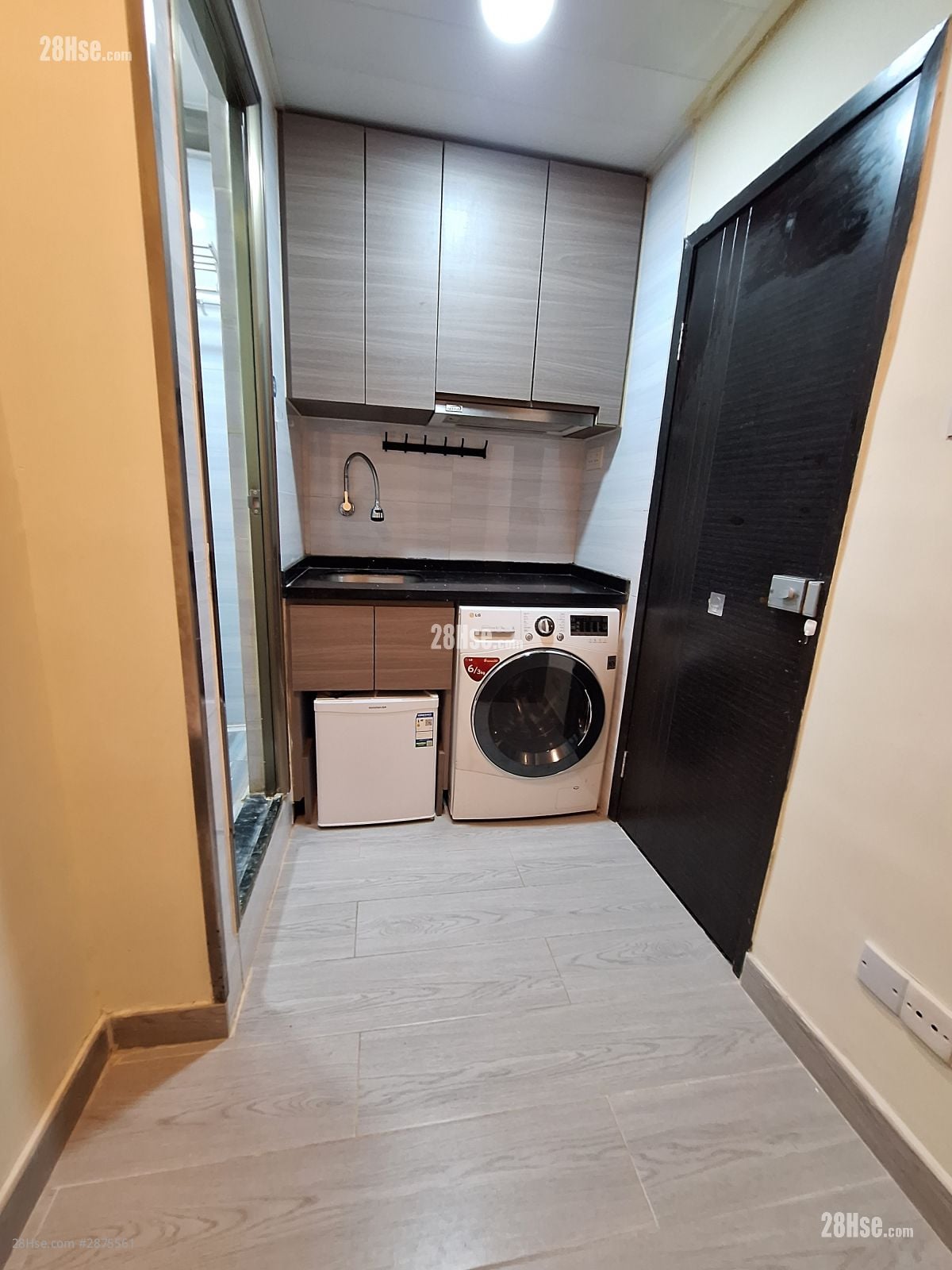 Wai Kee House Rental 1 Bedroom , 1 Bathroom 130 ft²