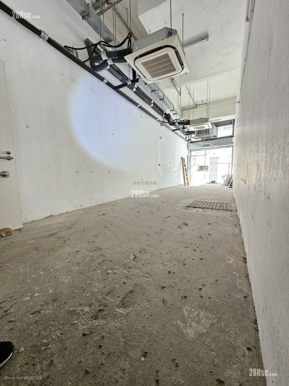 Ava61 Rental 1 Toilet