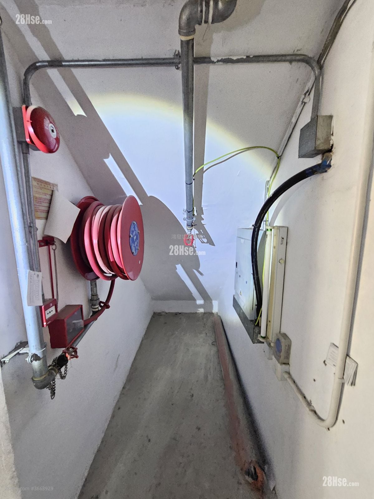 Ava61 Rental 1 Toilet