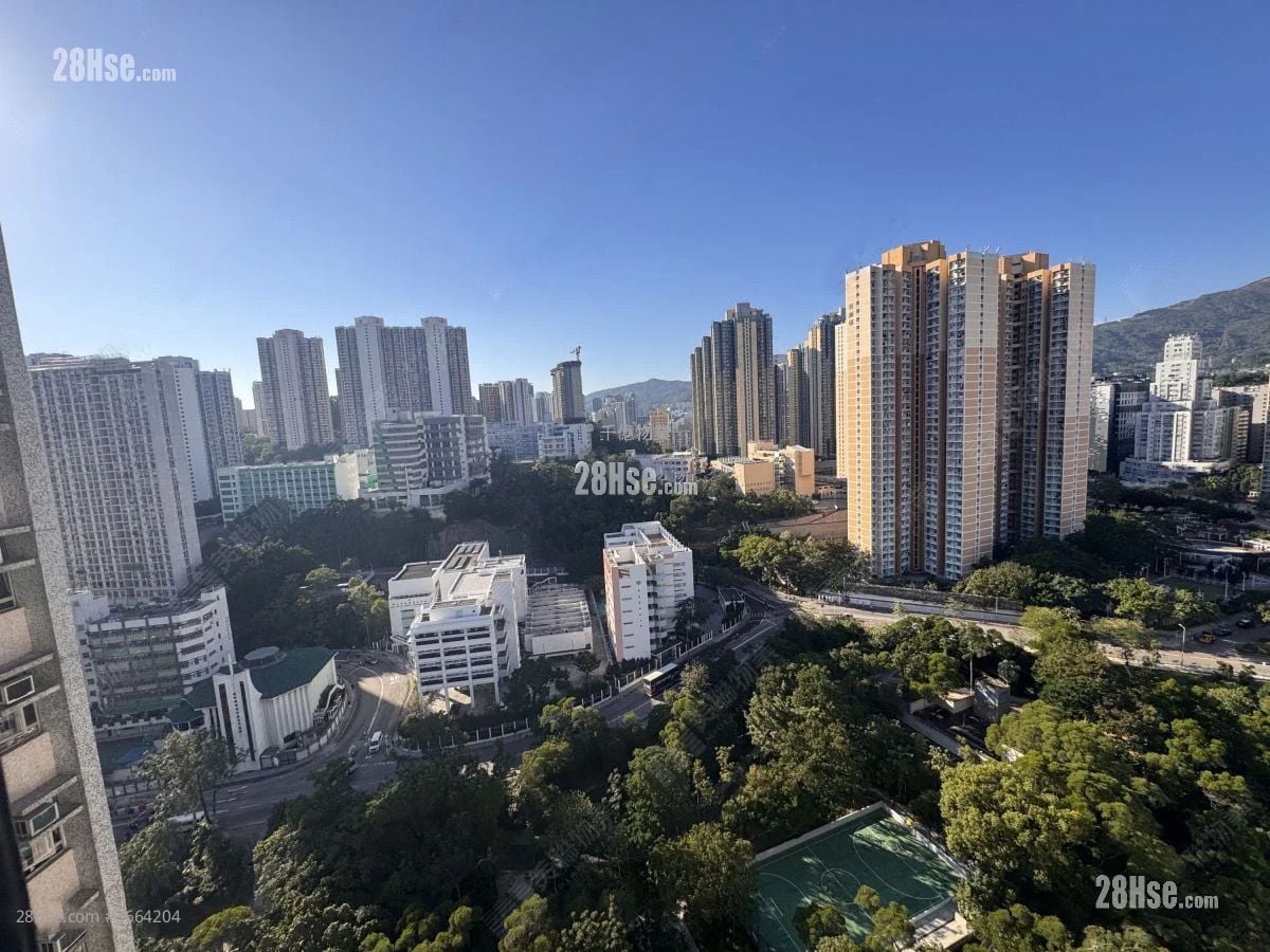 Kwai Chun Court Sell 3 Bedrooms 645 ft²