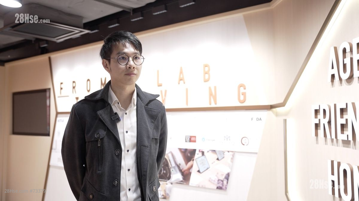 香港房屋協會長者安居資源中心一級職業治療師(社區及長者服務)葉靈進表示，長者家居設計會視乎不同的退化程度，而有所調節。