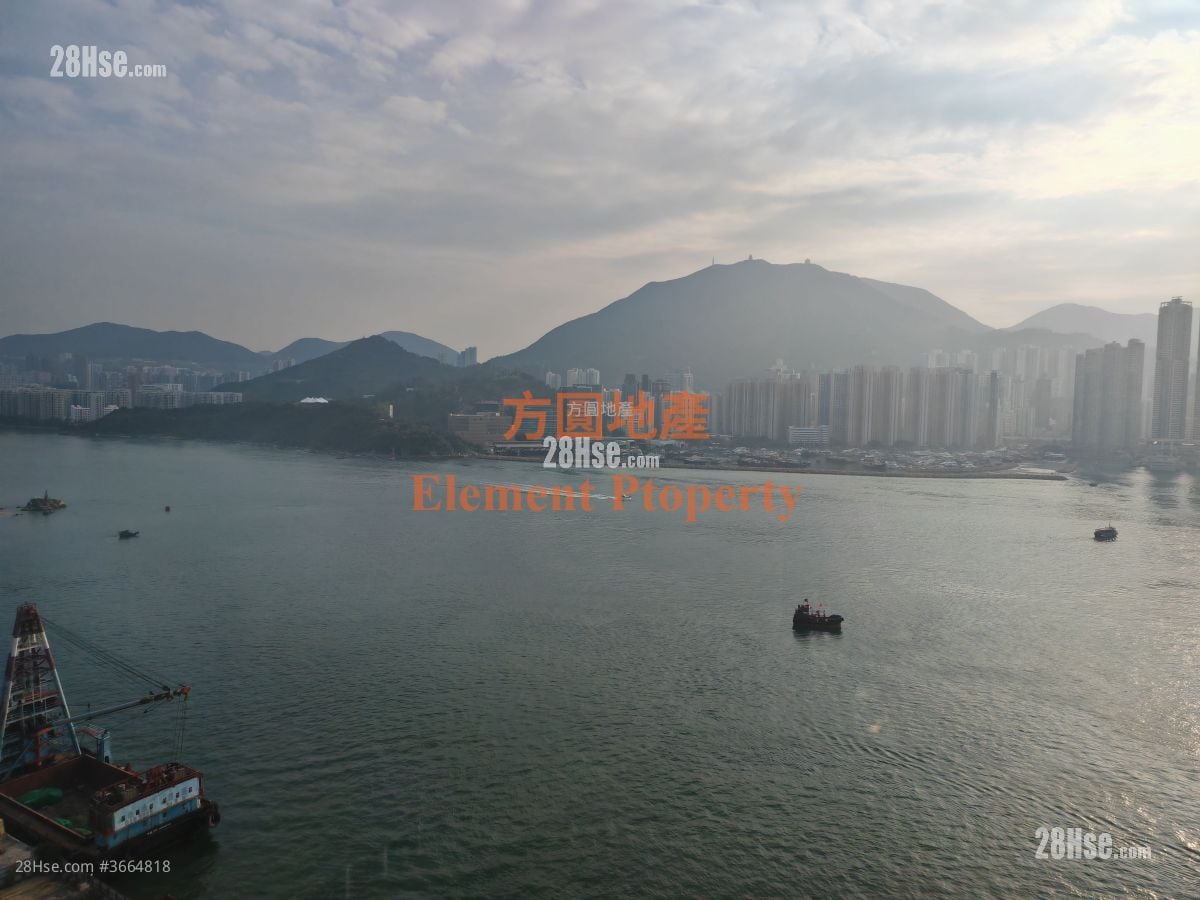 The Coast Line Sell 3 Bedrooms , 2 Bathrooms 718 ft²