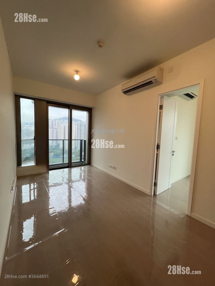Koko Hills Sell 1 Bedroom , 1 Bathroom 370 ft²