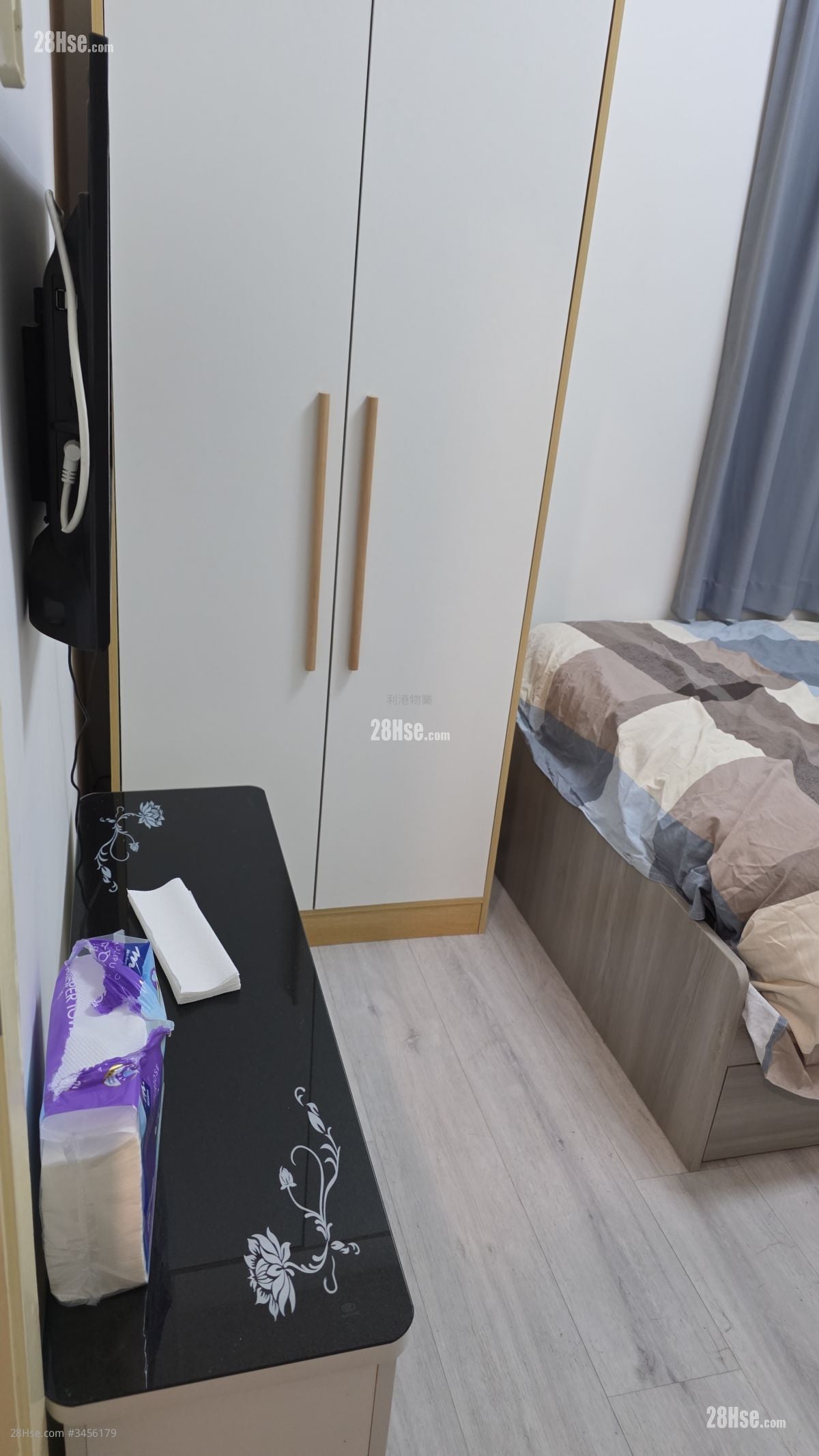 华尔大厦 租盘 开放式间隔 , 1 浴室 150 平方尺