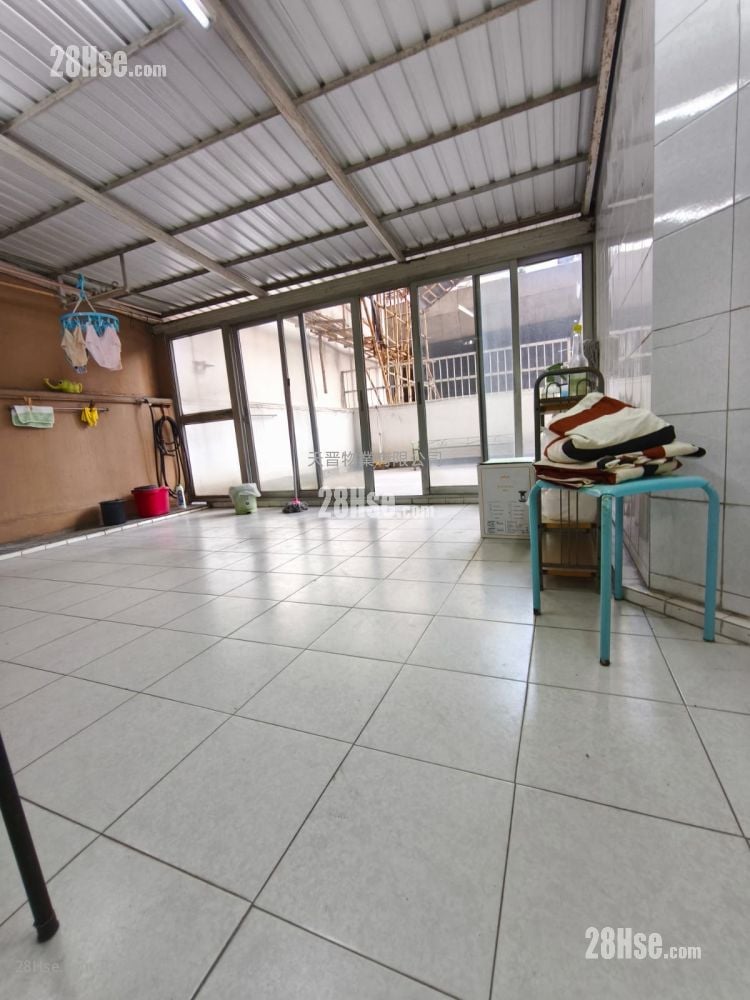 Fortuna Building Sell 2 Bedrooms , 1 Bathroom 253 ft²