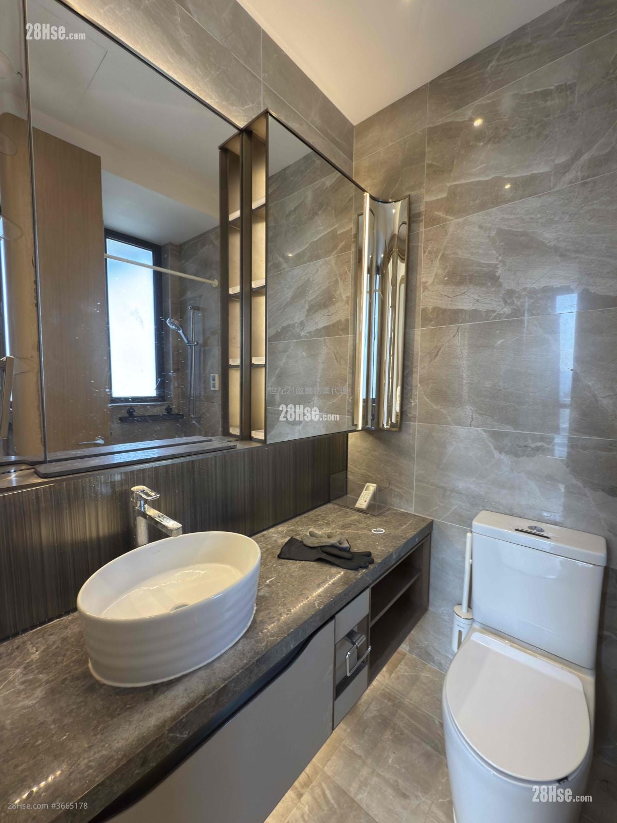 Vibe Centro Rental 2 Bedrooms , 1 Bathroom 489 ft²