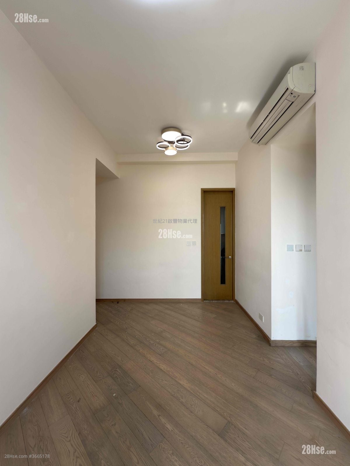 Vibe Centro Rental 2 Bedrooms , 1 Bathroom 489 ft²