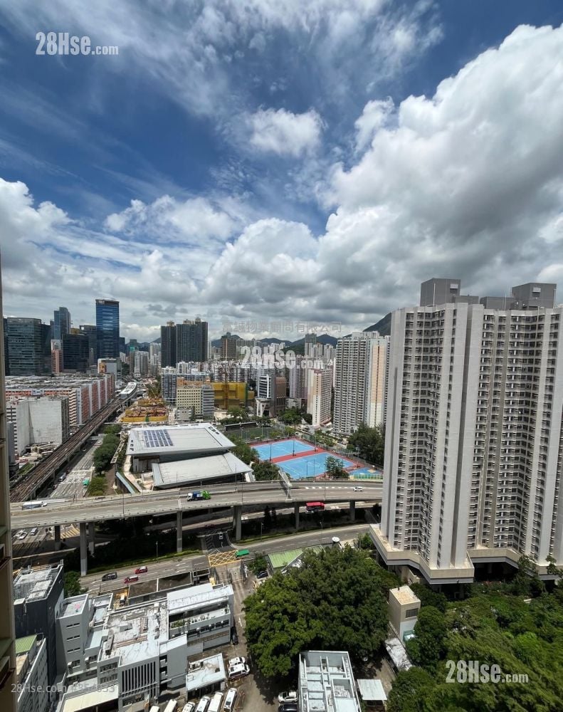 鲤安苑 售盘 3 房 , 2 浴室 650 平方尺