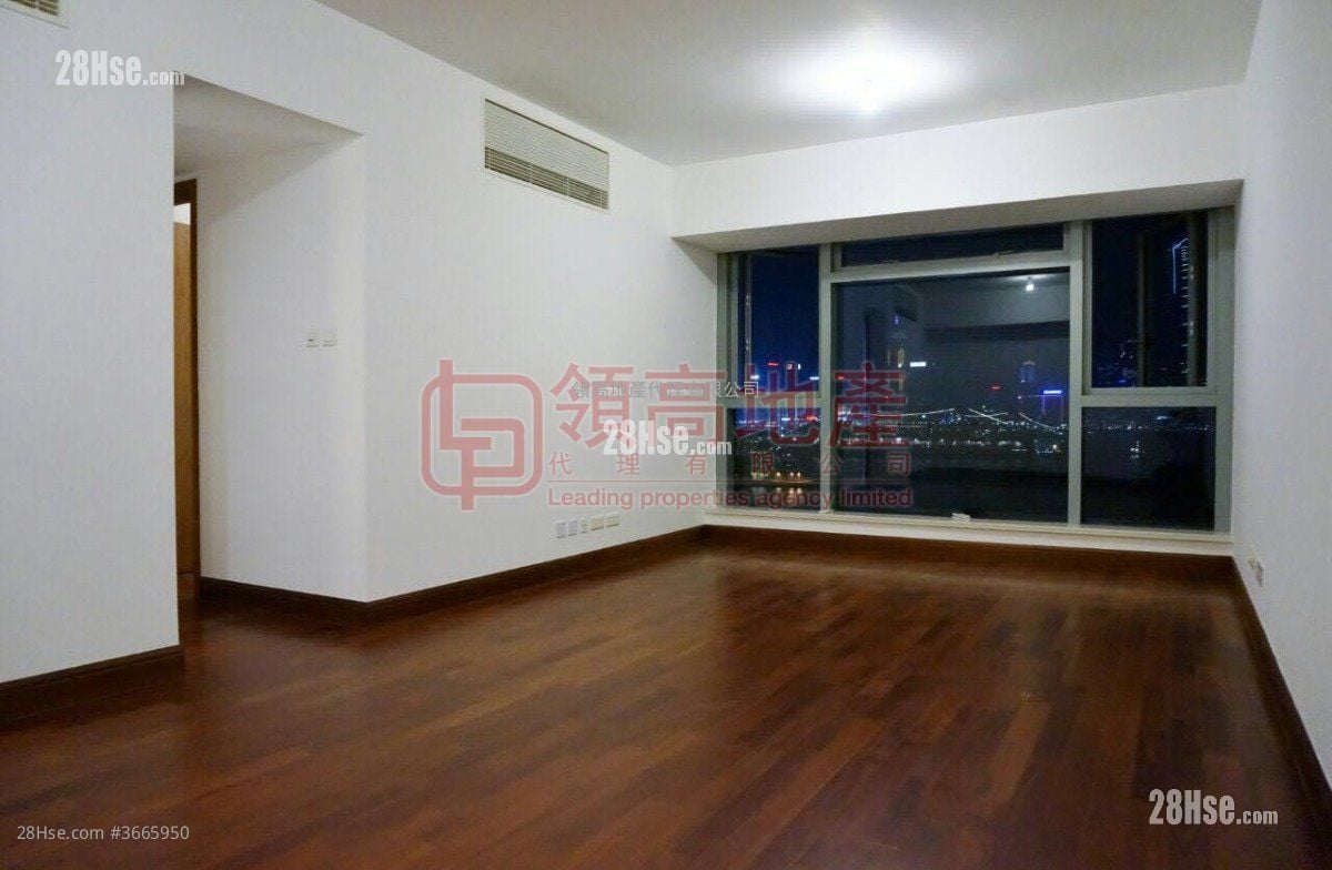 君临天下 售盘 3 房 , 3 浴室 1,015 平方尺