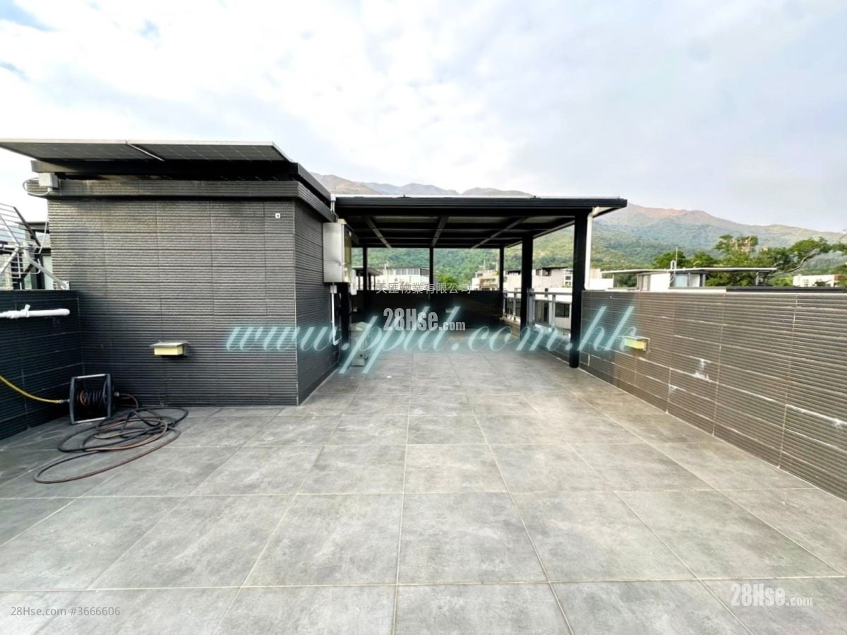 元朗村屋 售盘 3 房 , 2 浴室 700 平方尺