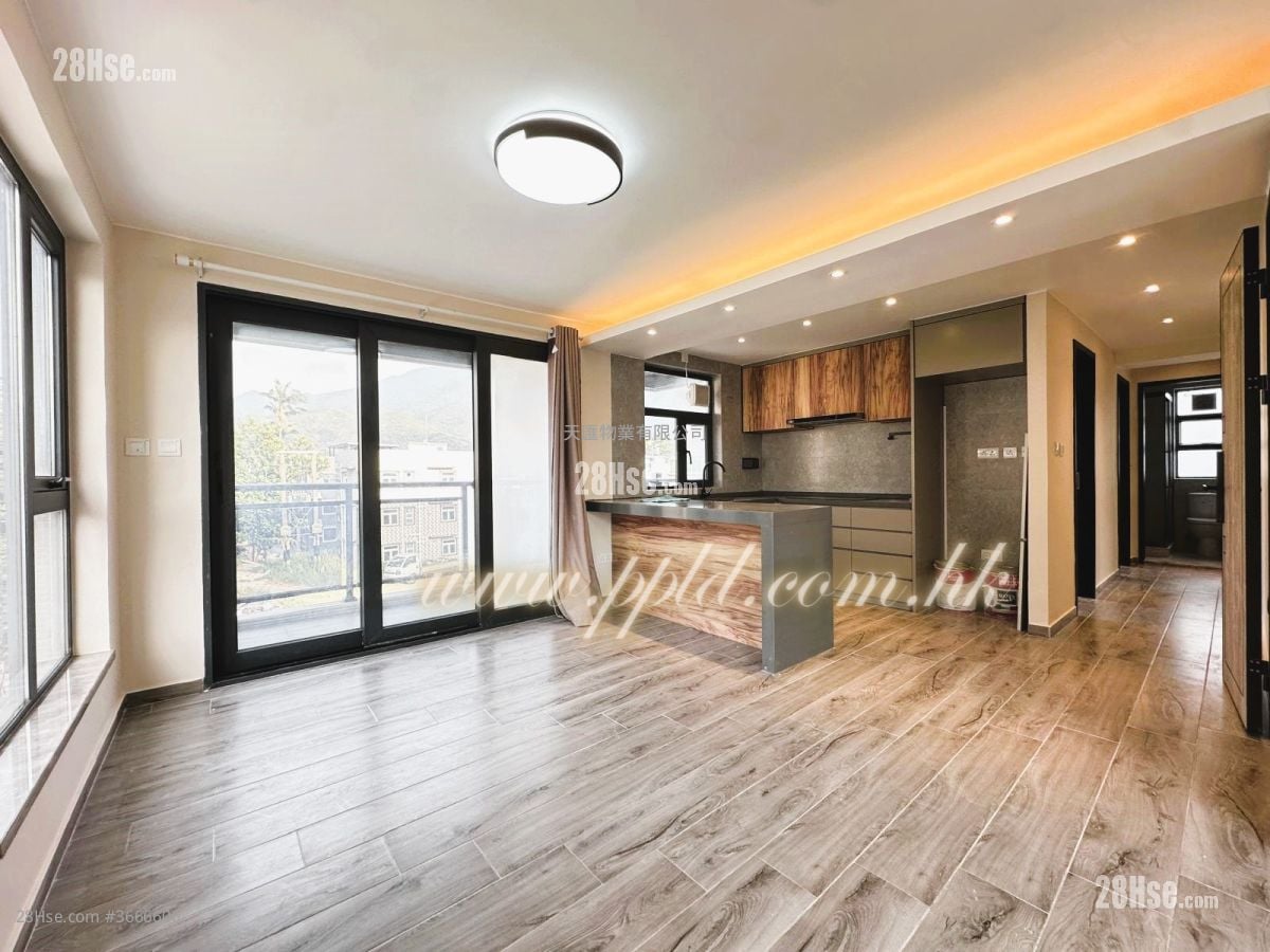 元朗村屋 售盘 3 房 , 2 浴室 700 平方尺