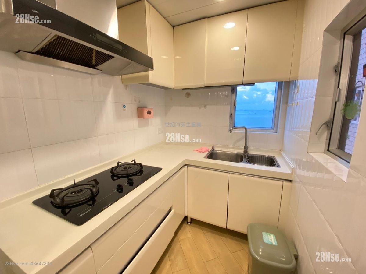 香港黄金海岸 租盘 4 房 , 2 浴室 1,052 平方尺