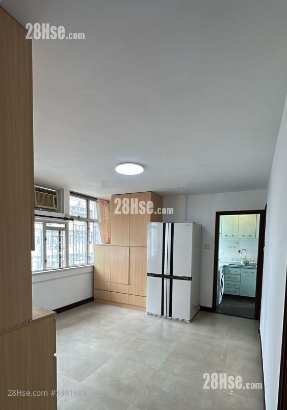 Fung Chuen Court Sell 598 ft²