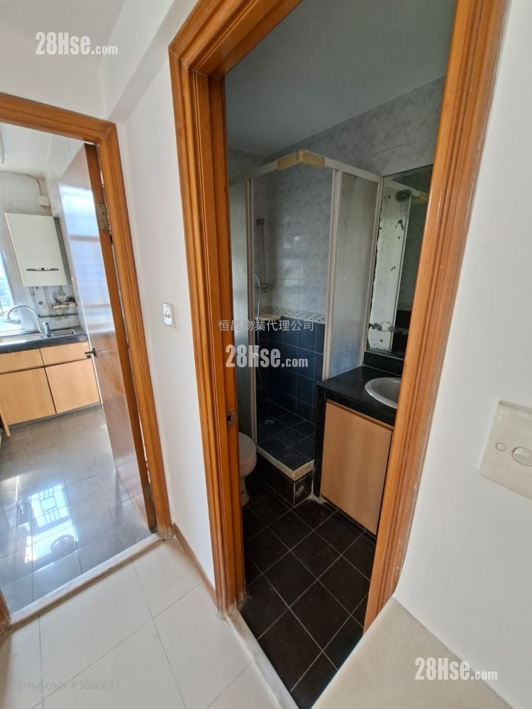 天马苑 售盘 2 房 415 平方尺