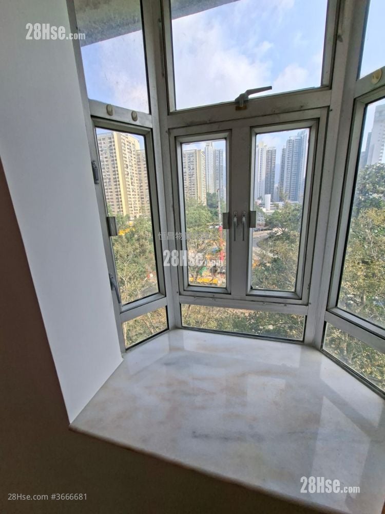 天马苑 售盘 2 房 415 平方尺